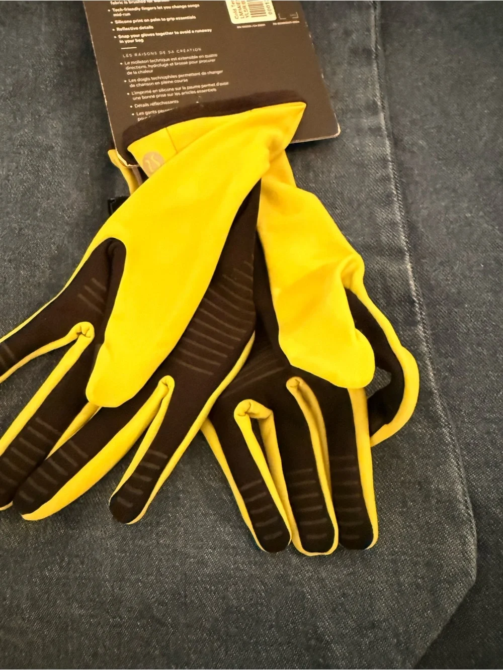 lululemon athletica Cold Terrain Run Gloves - Yellow with Black Accents